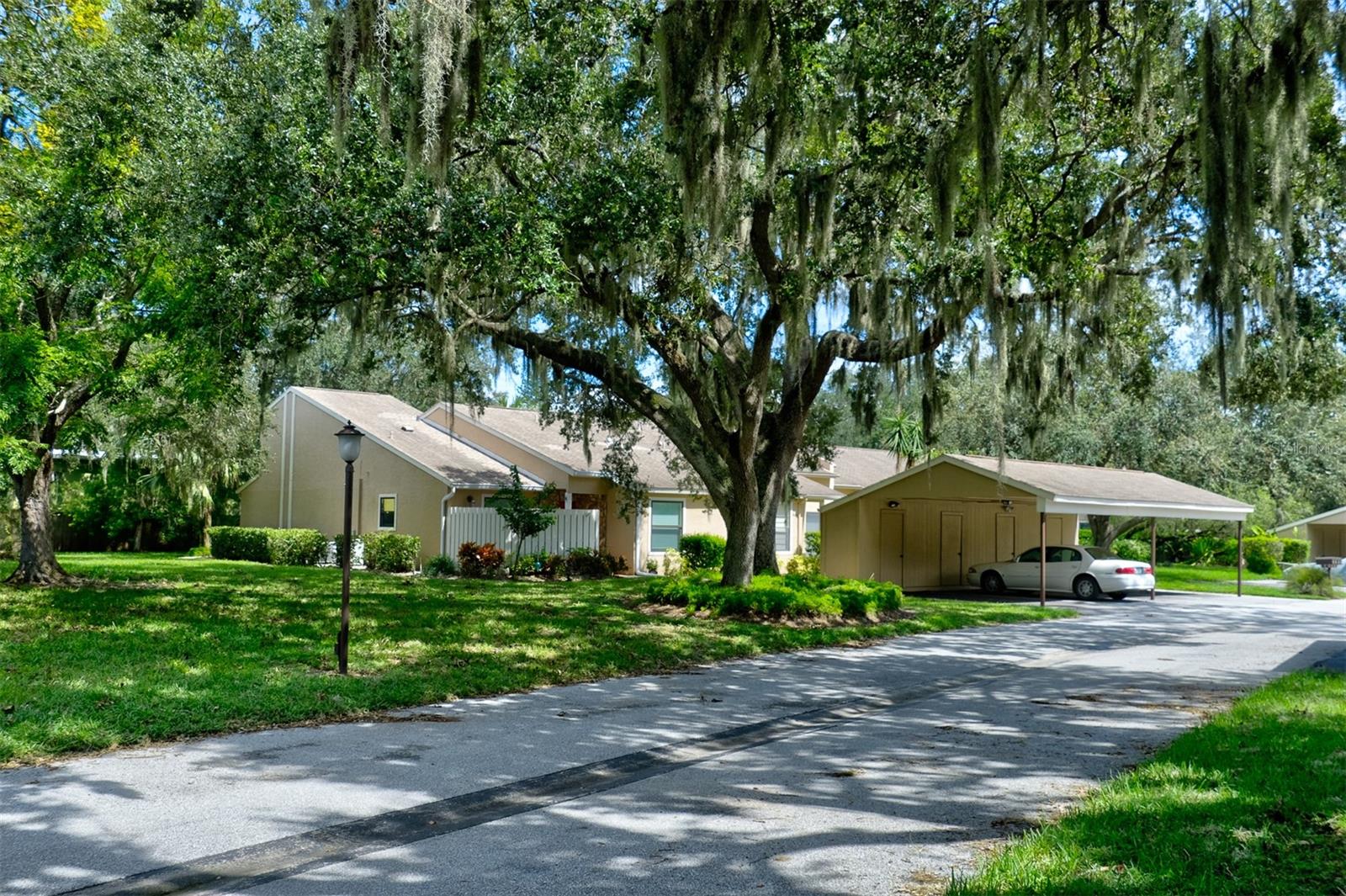 Image 4 of 65 For 3447 Tallywood Lane 7143