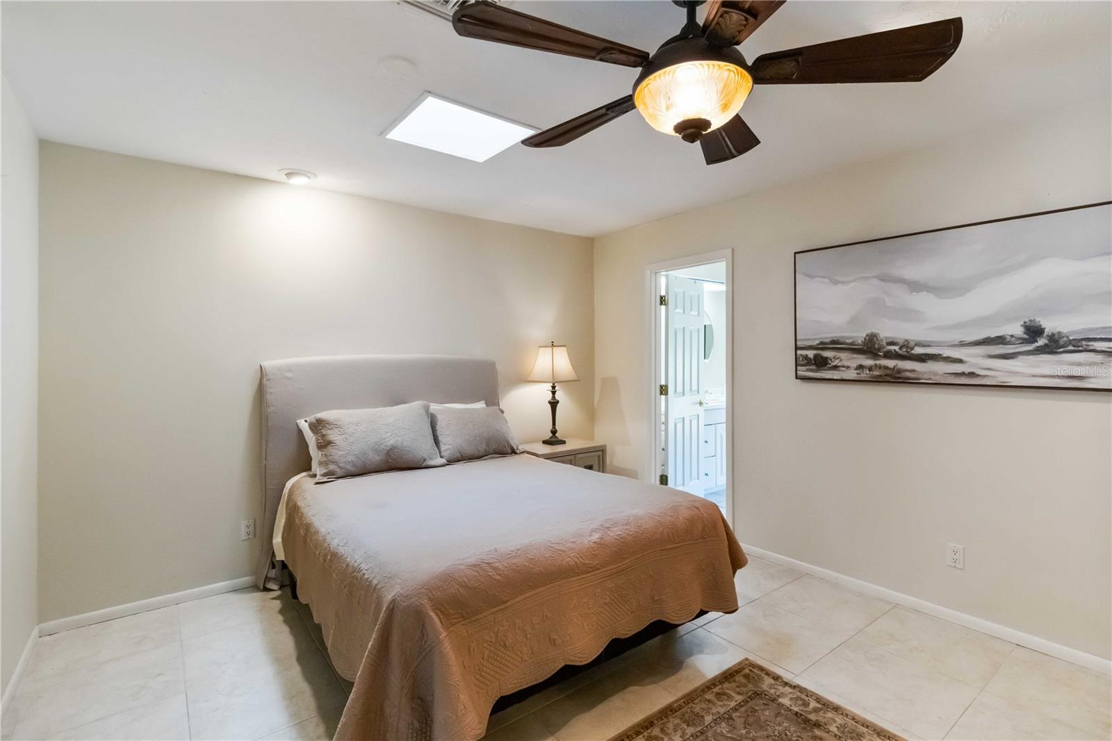 Image 22 of 59 For 701 Eaglenook Way