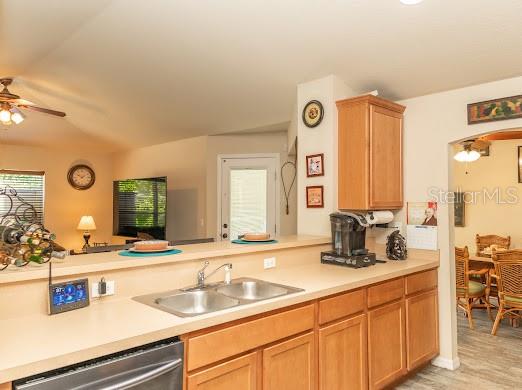 Image 7 of 29 For 17184 Berwin Avenue