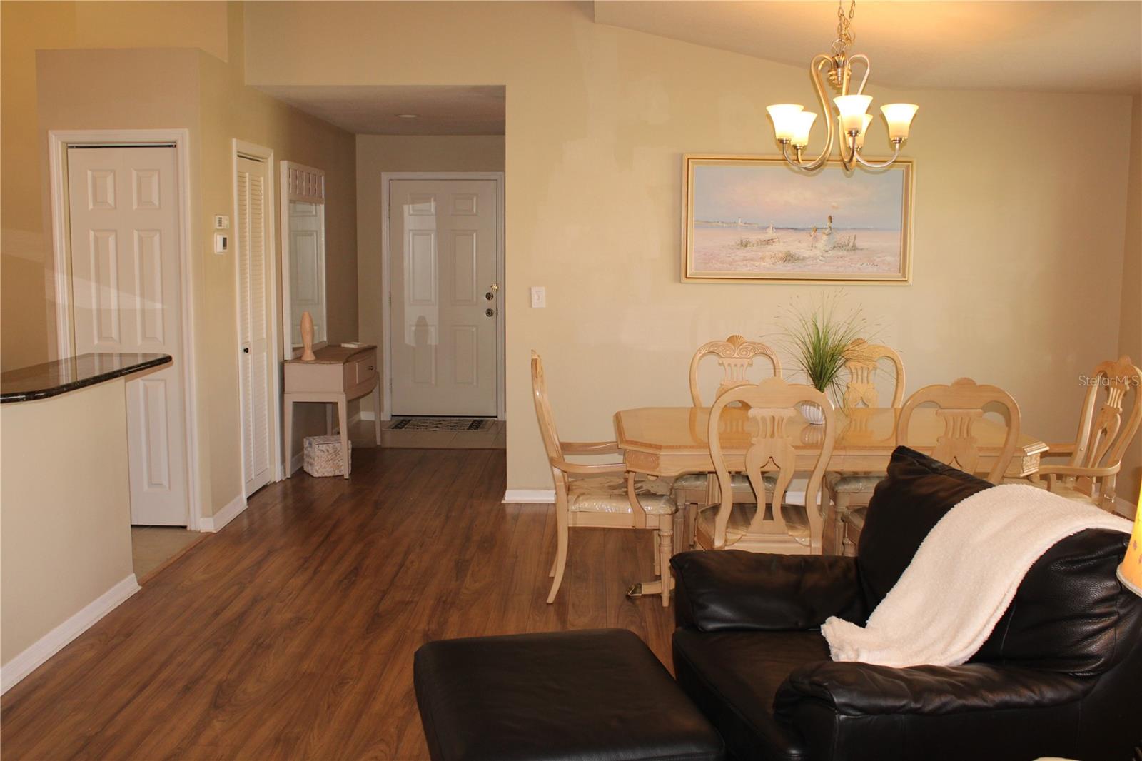 Image 15 of 47 For 3115 Live Oak Lane 30