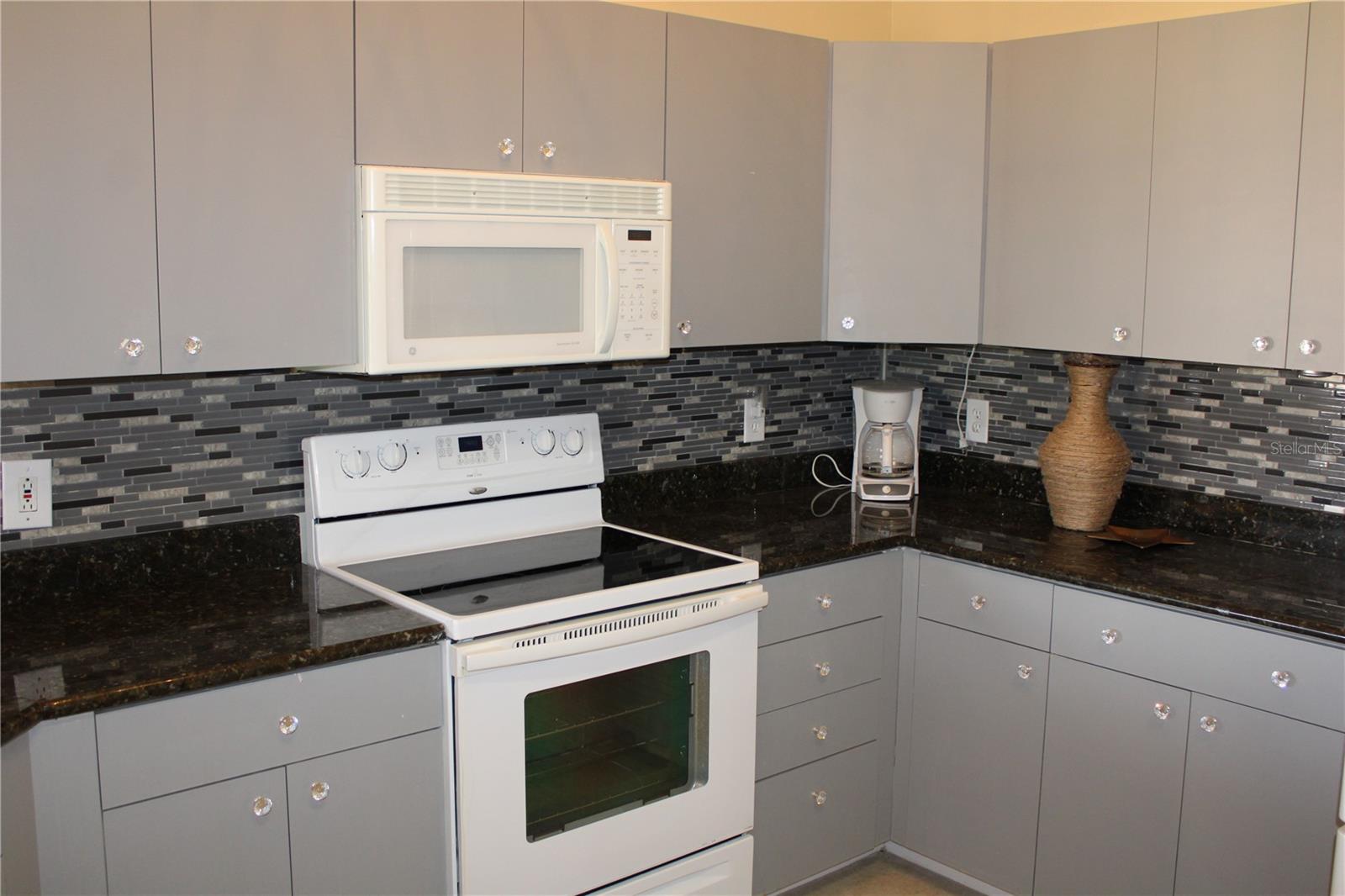 Image 2 of 47 For 3115 Live Oak Lane 30
