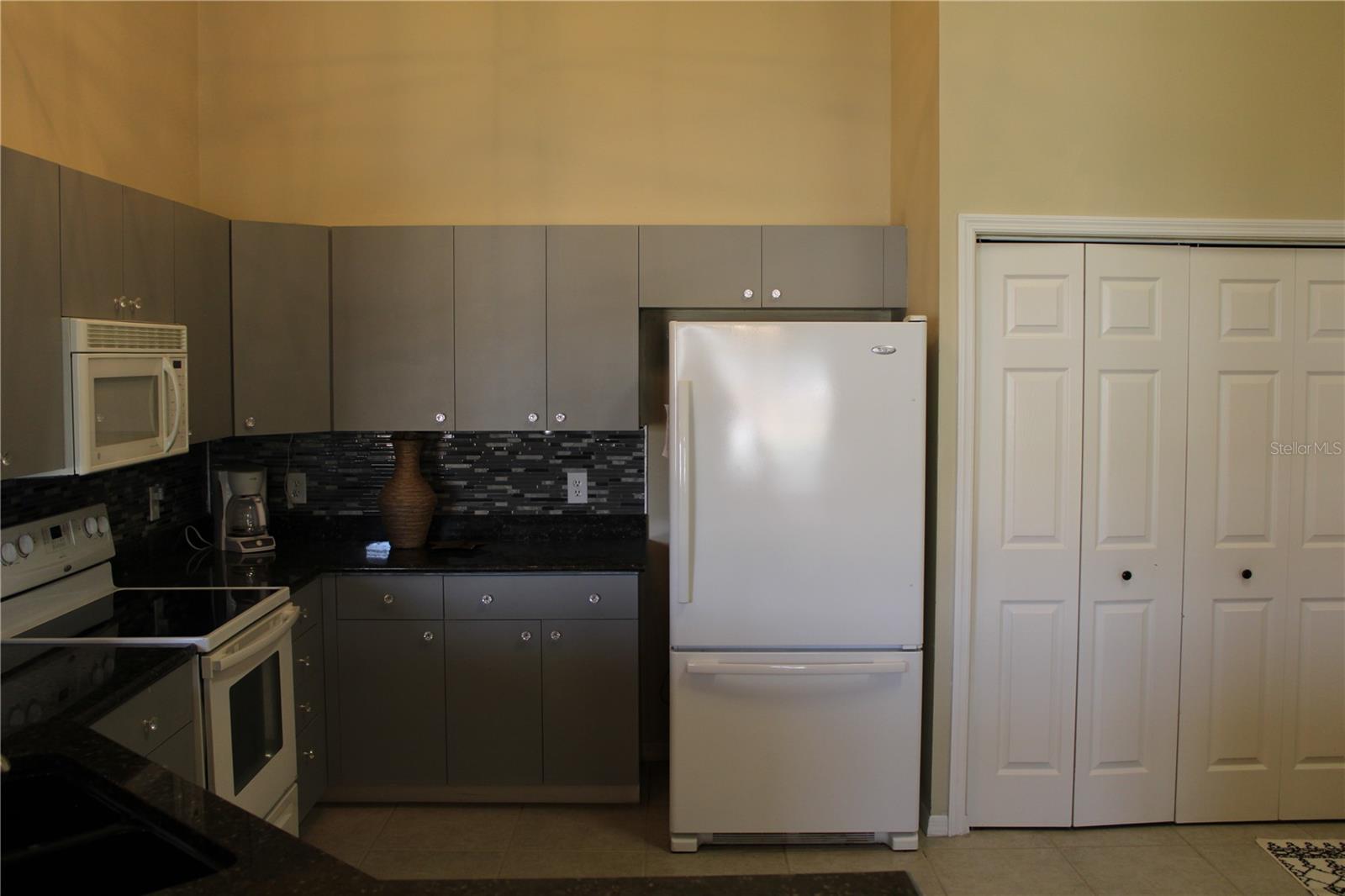 Image 4 of 47 For 3115 Live Oak Lane 30