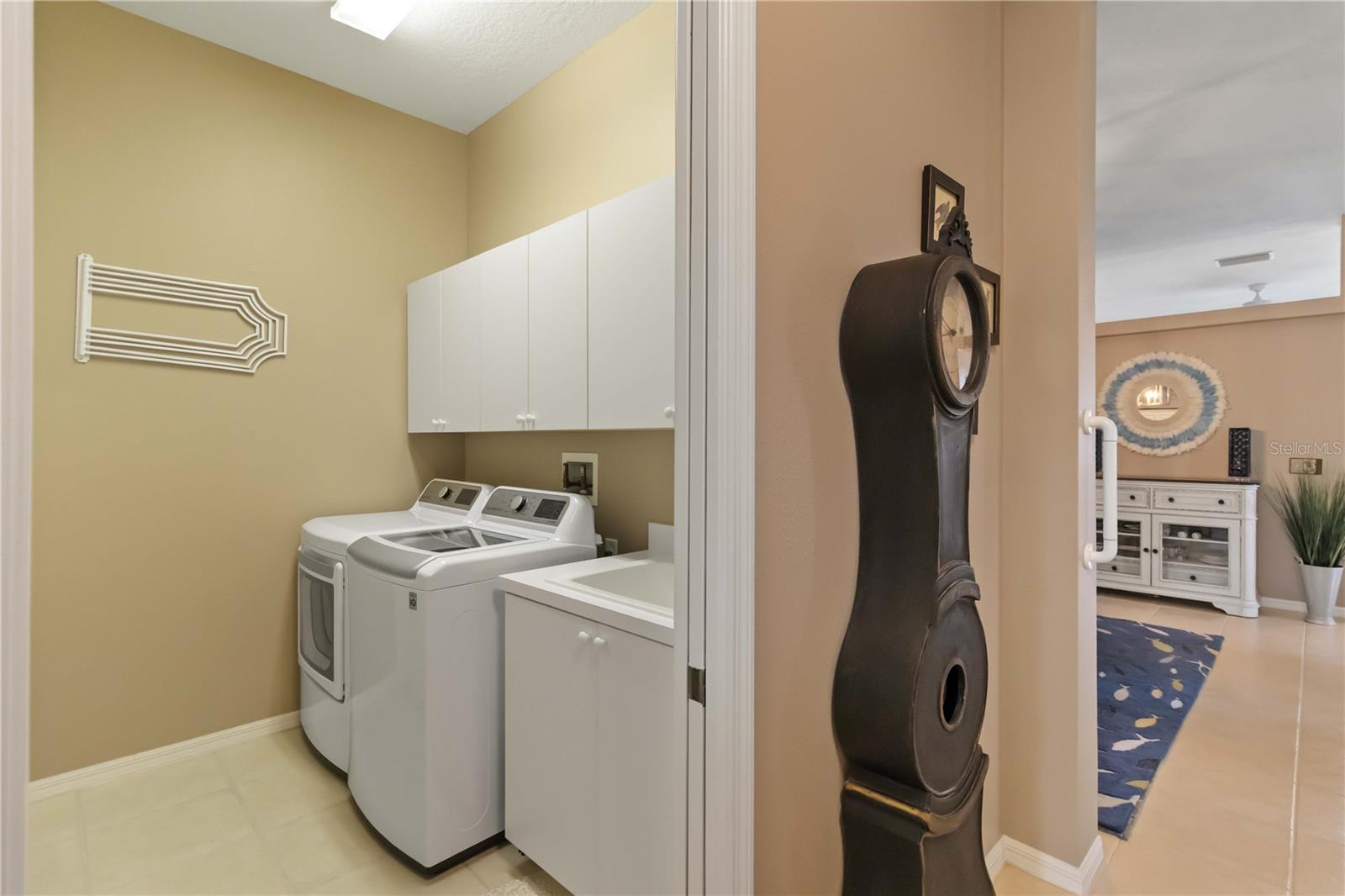 Image 15 of 29 For 6531 43rd Court E