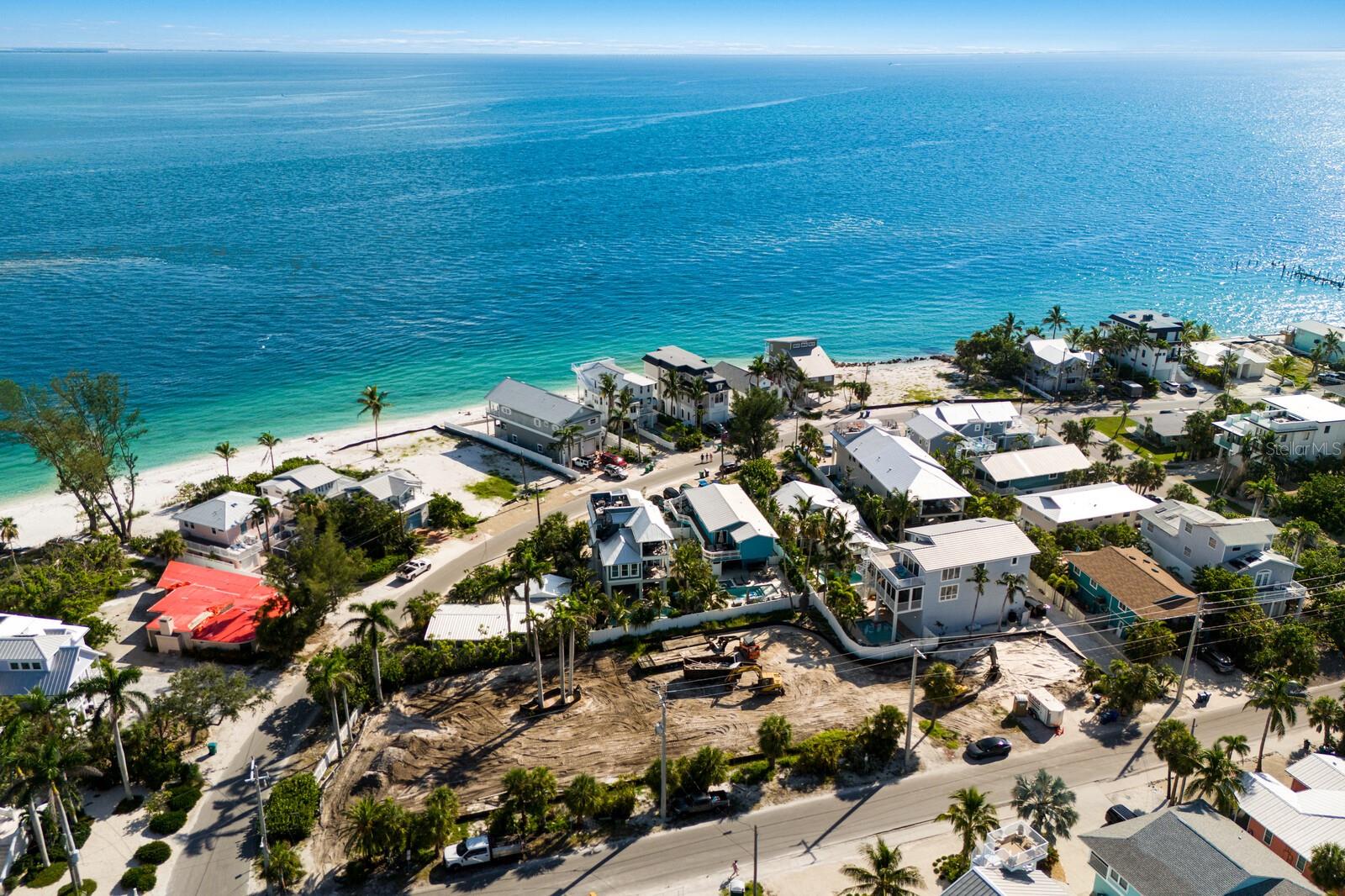 Image 4 of 6 For 812 Bay Boulevard