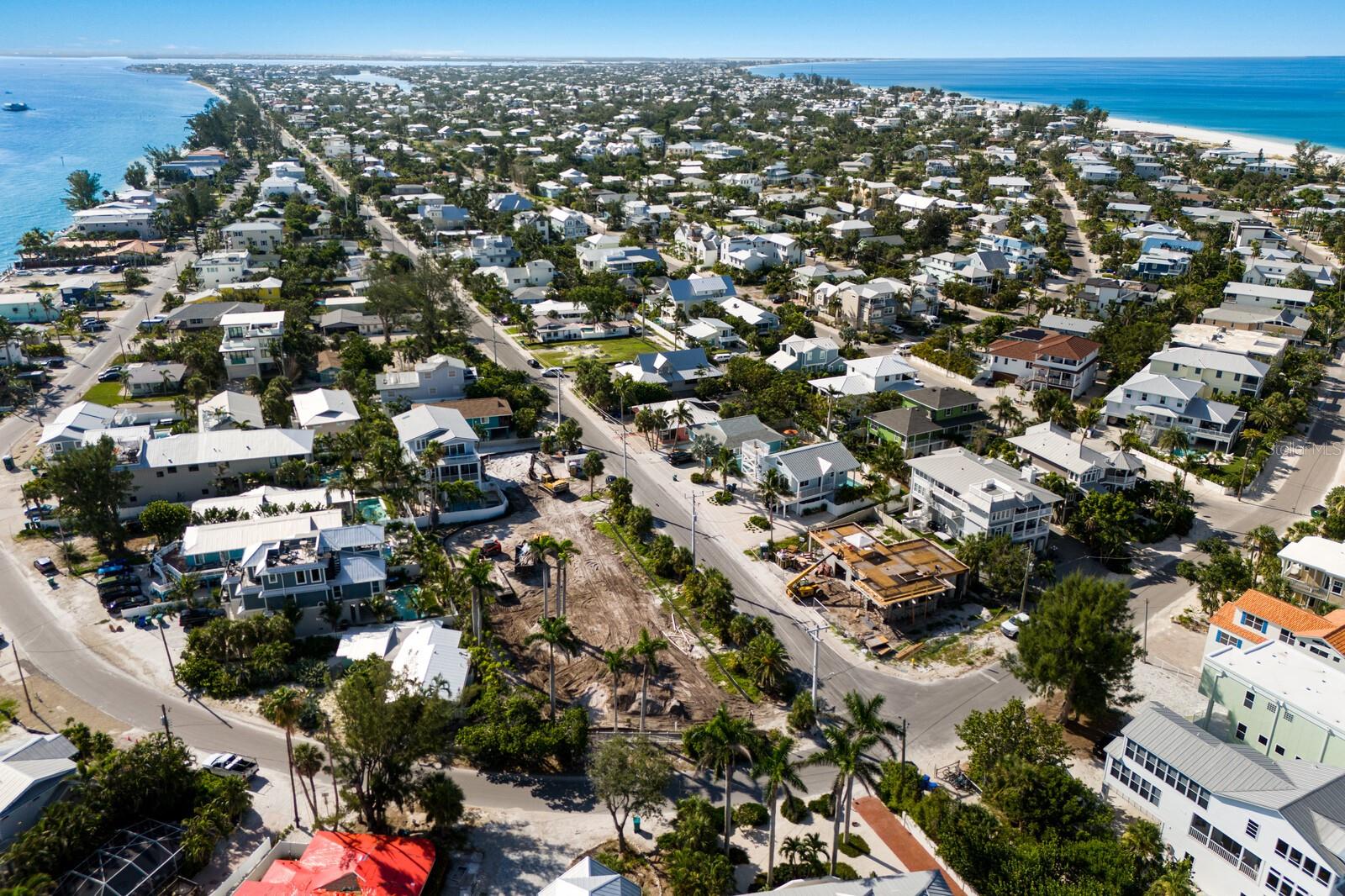 Image 5 of 6 For 812 Bay Boulevard