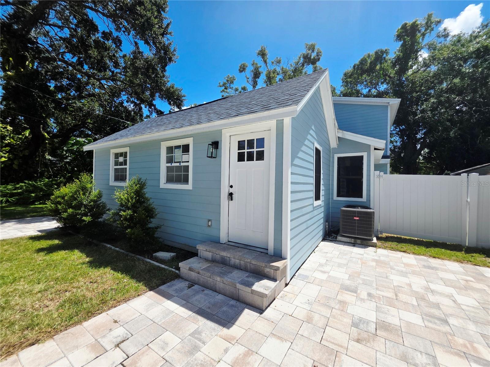 Image 42 of 43 For 6160 71st Avenue N