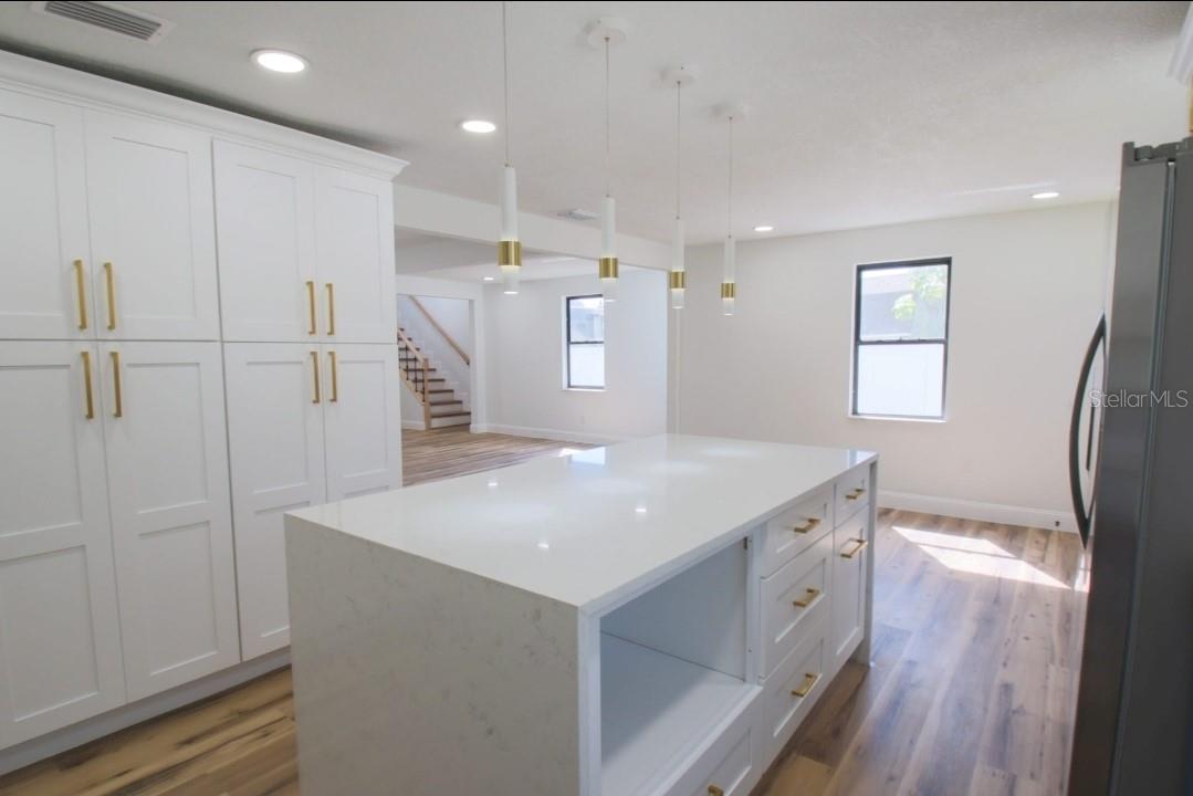 Image 47 of 69 For 6160 71st Avenue N