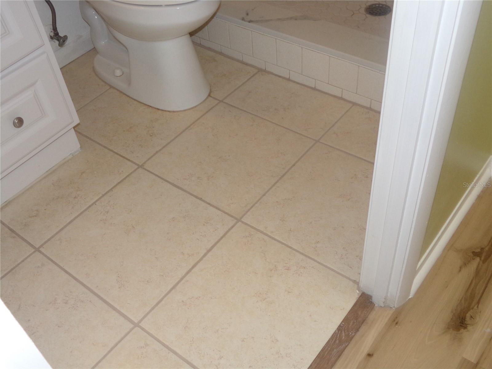 Image 21 of 33 For 4111 Heron Way 103