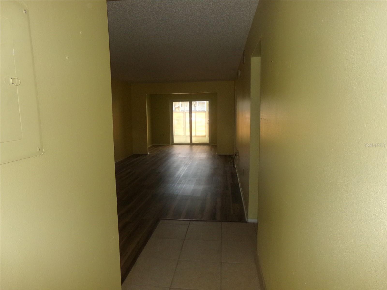 Image 6 of 33 For 4111 Heron Way 103