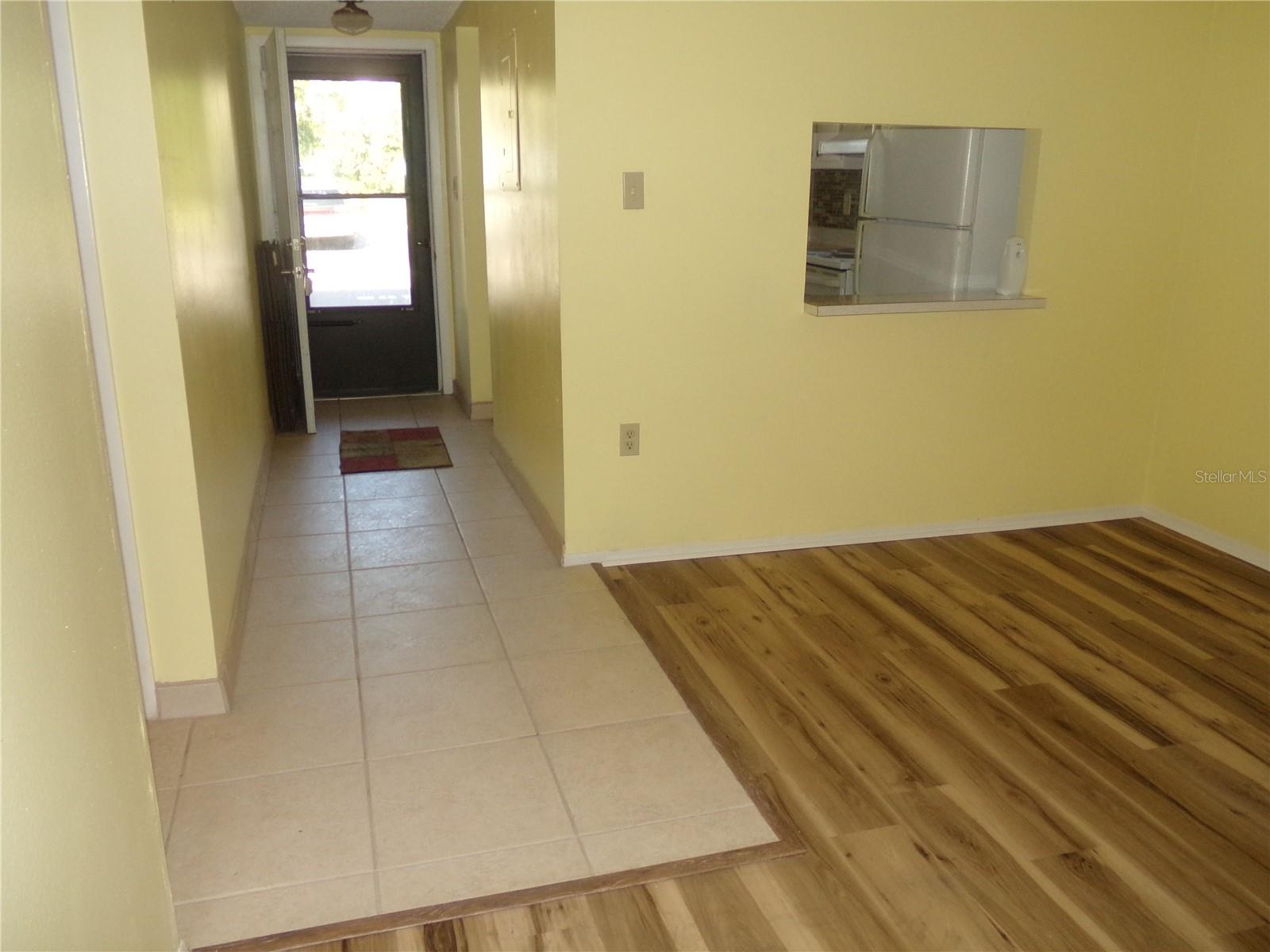 Image 7 of 33 For 4111 Heron Way 103