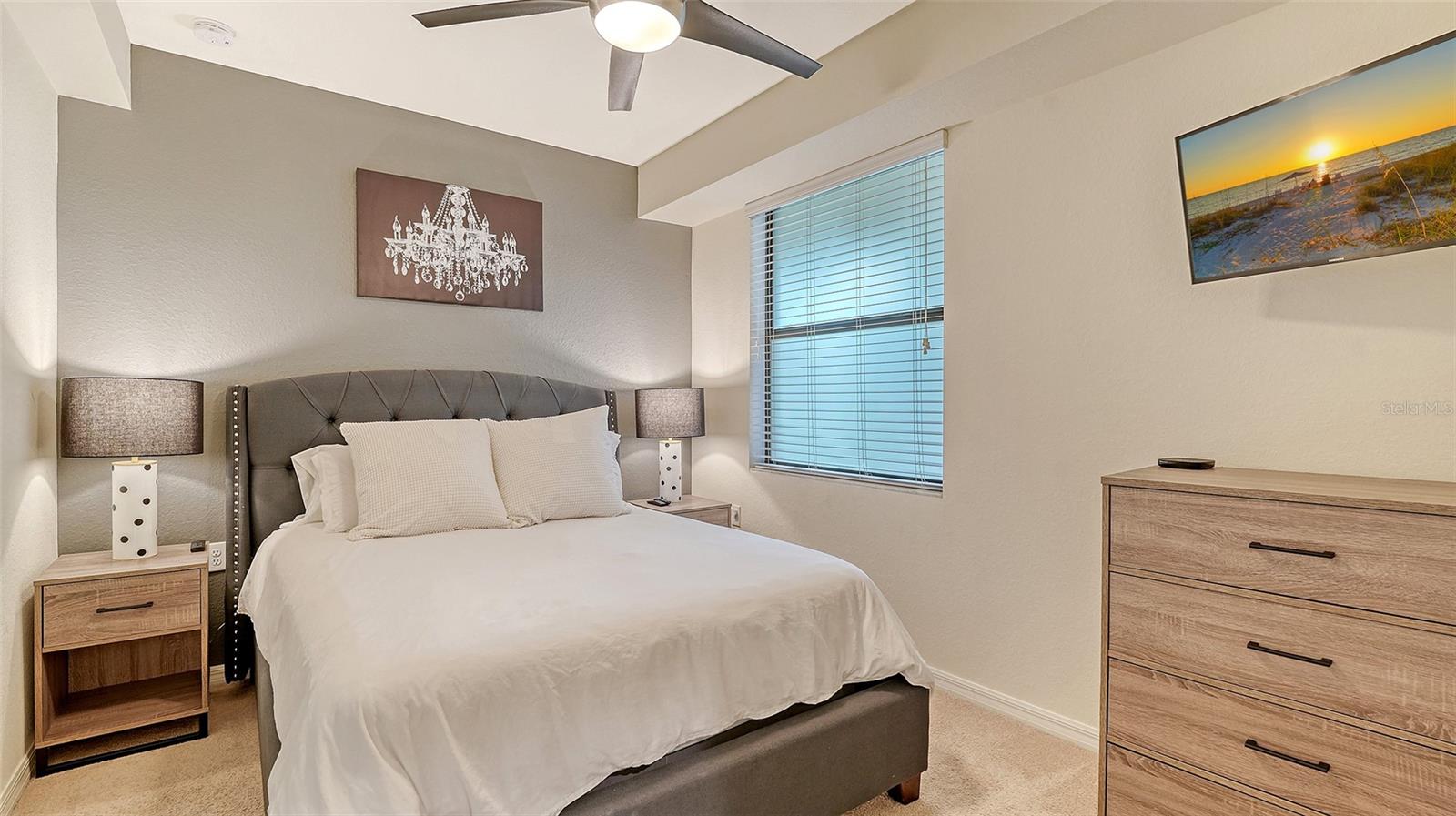 Image 26 of 88 For 16804 Vardon Terrace 107
