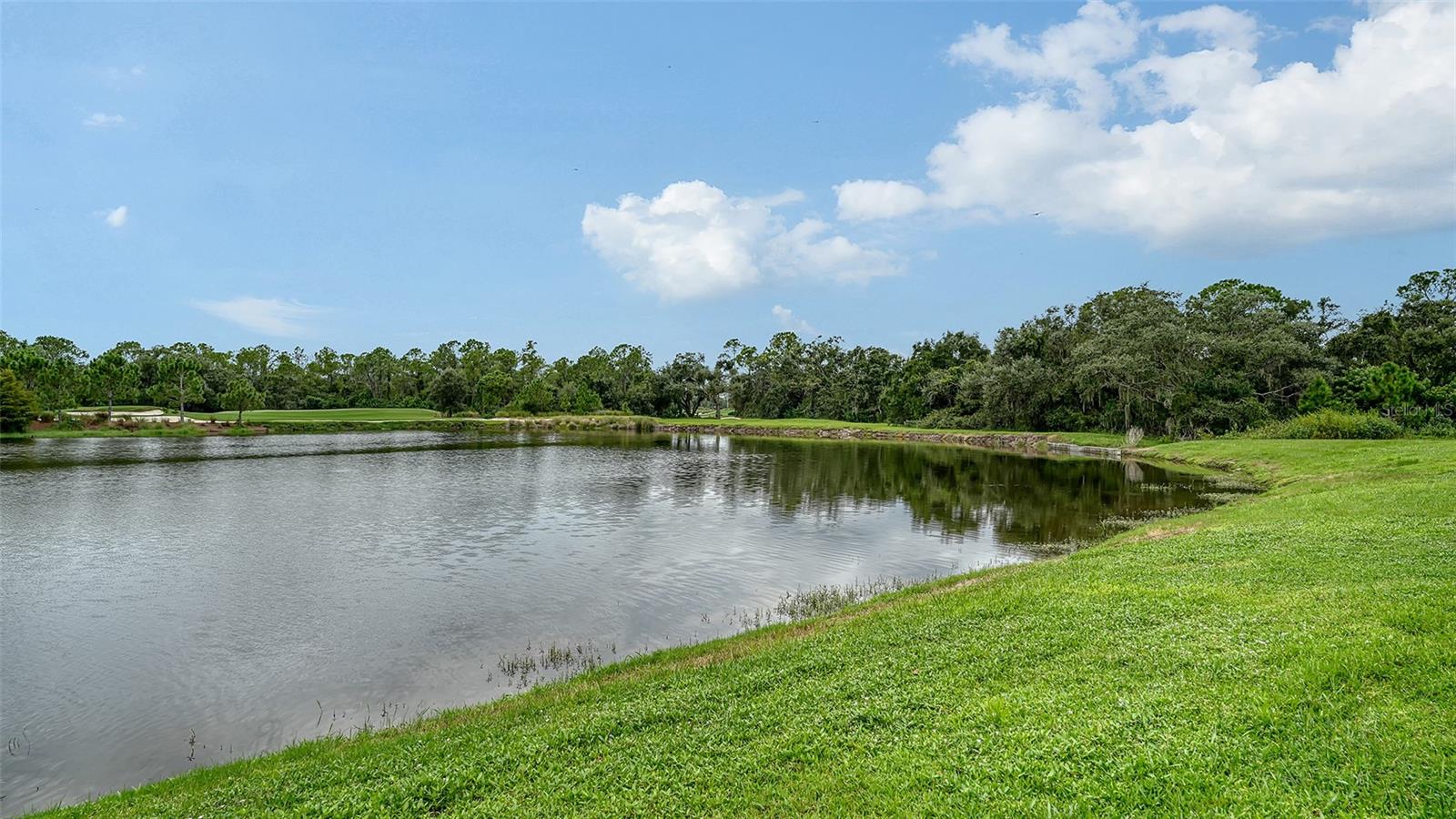 Image 36 of 88 For 16804 Vardon Terrace 107