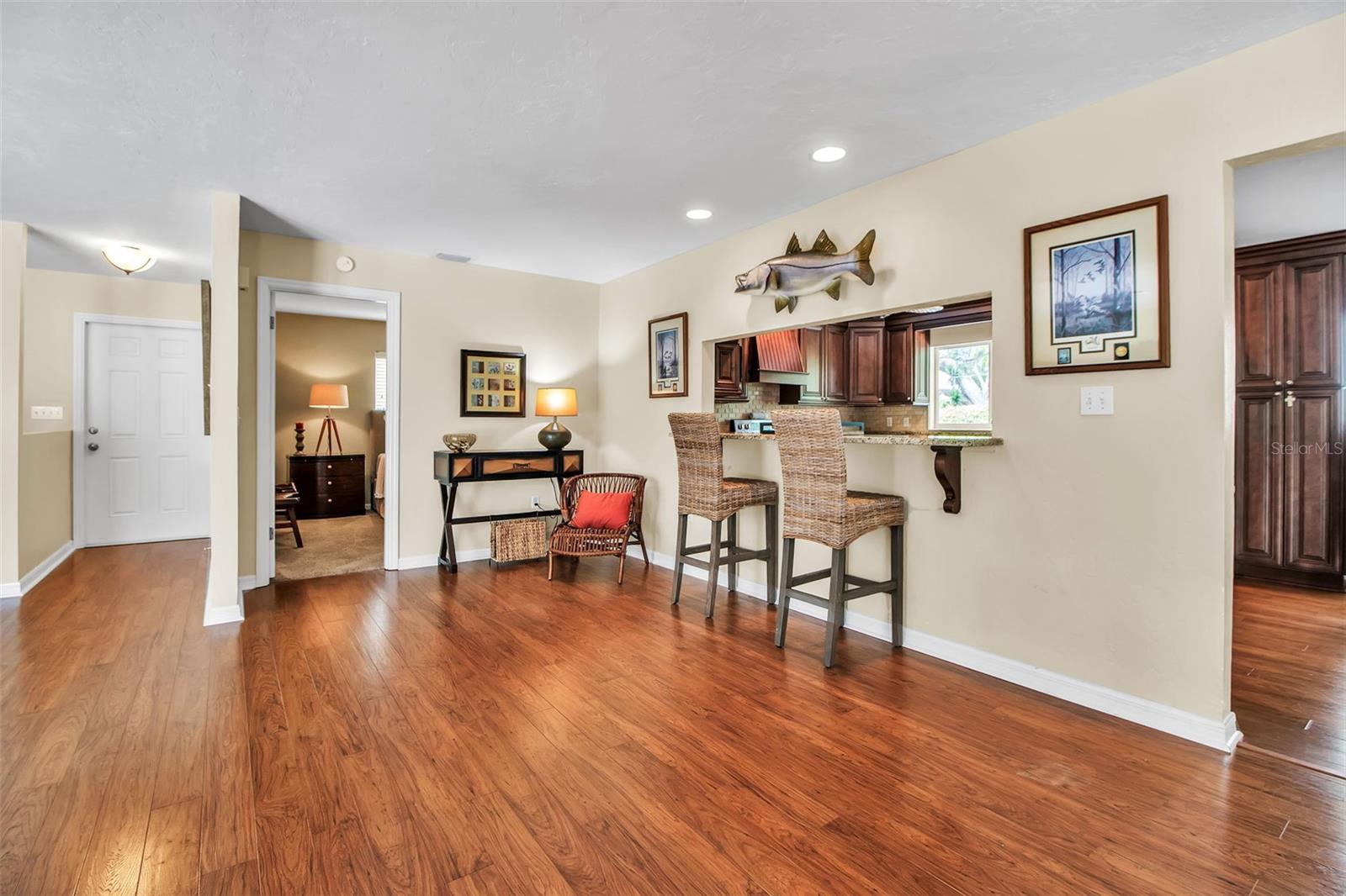 Image 15 of 42 For 1833 Sandalwood Drive