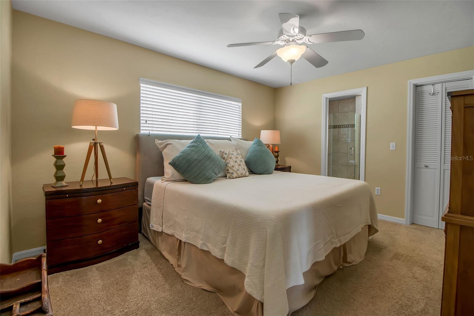 Image 25 of 42 For 1833 Sandalwood Drive