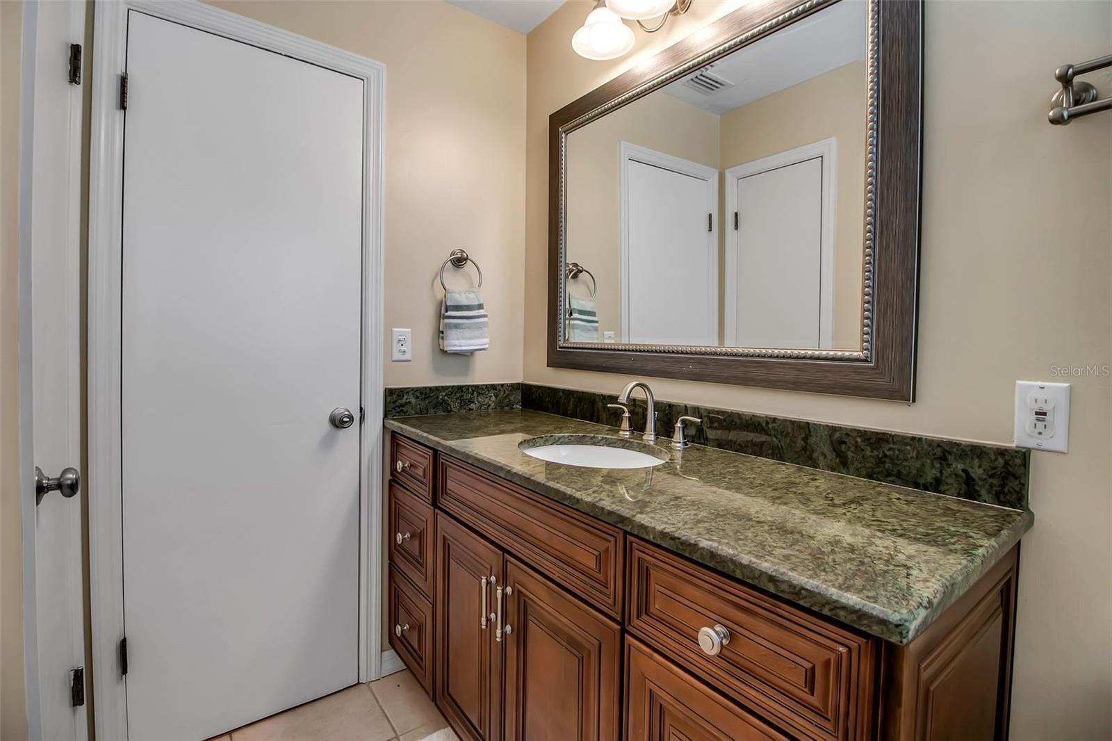 Image 31 of 42 For 1833 Sandalwood Drive