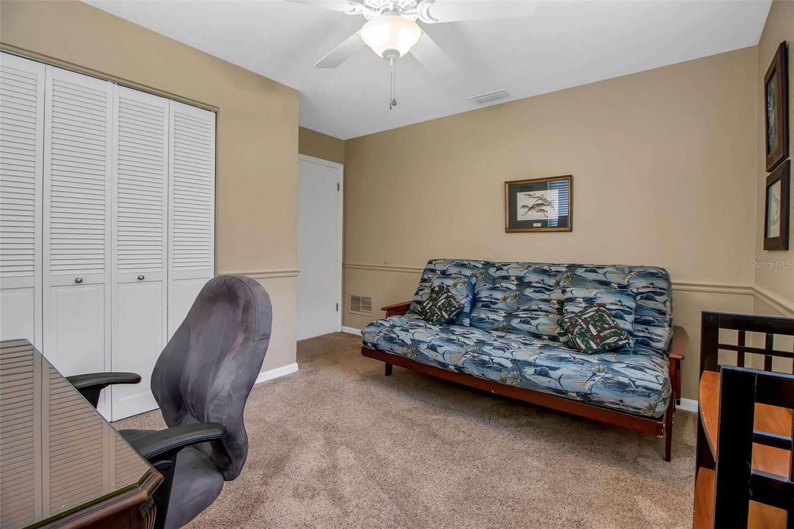 Image 33 of 42 For 1833 Sandalwood Drive
