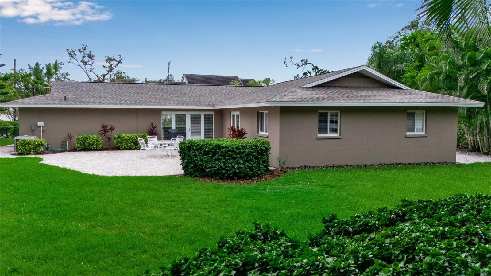 Image 35 of 42 For 1833 Sandalwood Drive