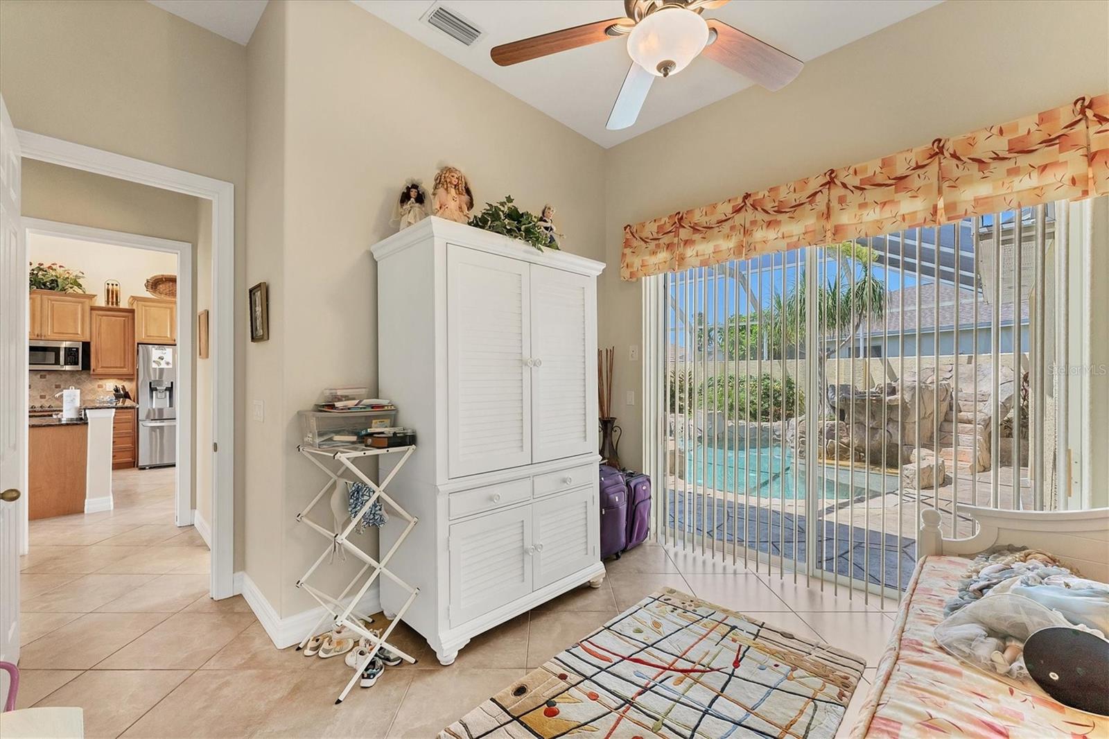 Image 23 of 47 For 518 Eden Drive