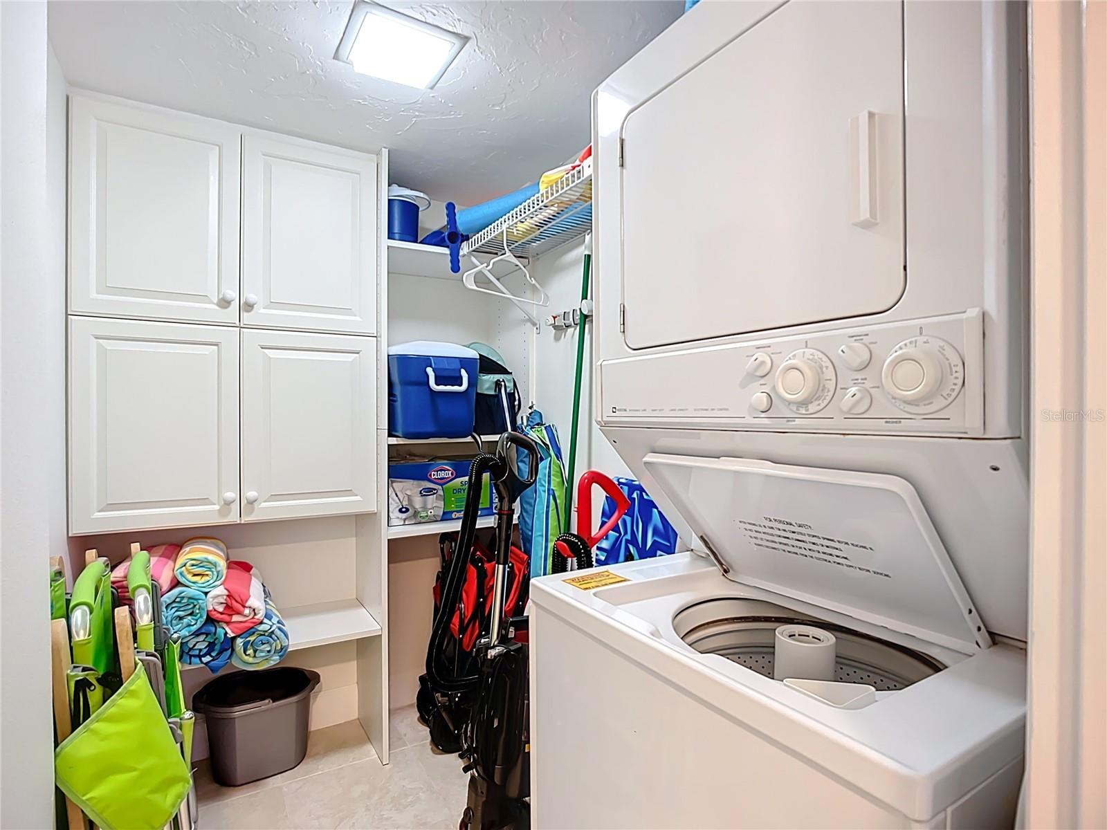 Image 29 of 47 For 5770 Midnight Pass Road 301