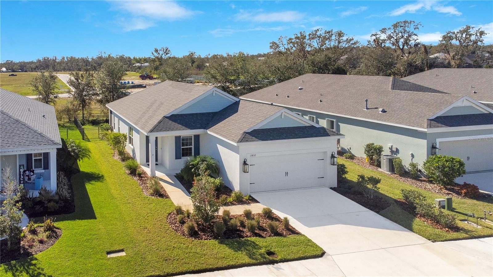 Image 22 of 36 For 13832 Old Creek Court