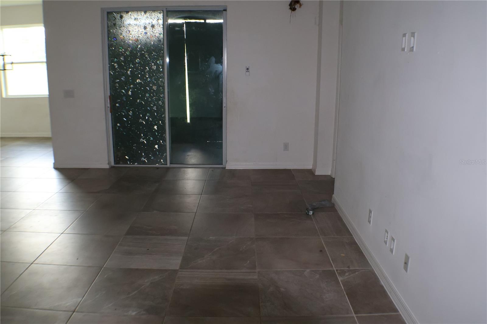 Image 4 of 24 For 453 Ironside Trail Drive