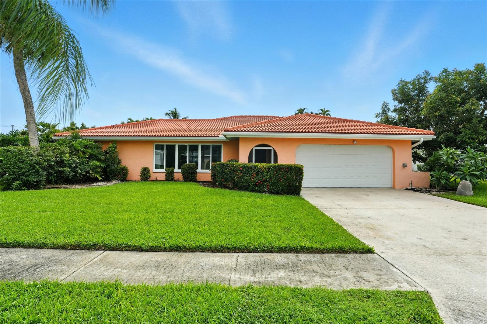 Details for 4558 Vinewood Circle, NORTH FORT MYERS, FL 33903