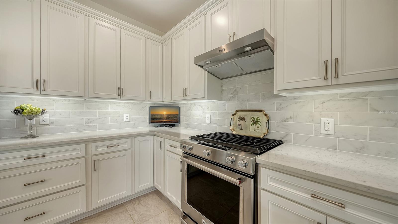 Image 24 of 66 For 17715 Littleton Place