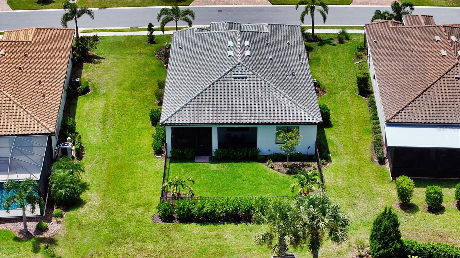 Image 4 of 66 For 17715 Littleton Place