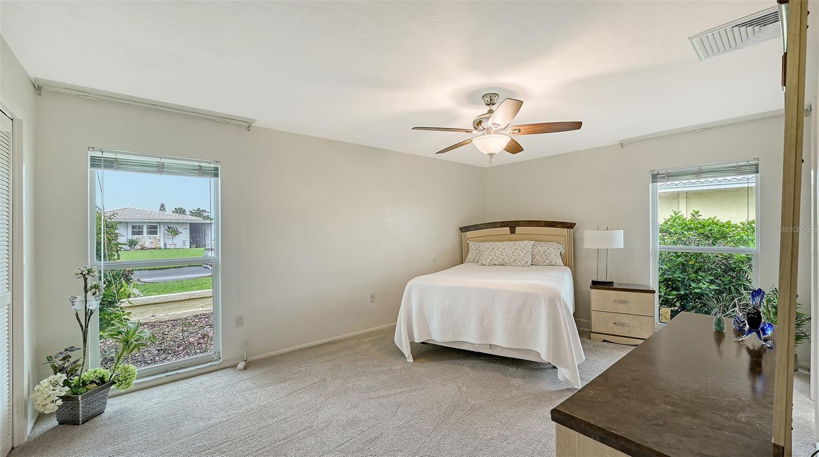 Image 22 of 58 For 3741 Amesbury Lane 5607