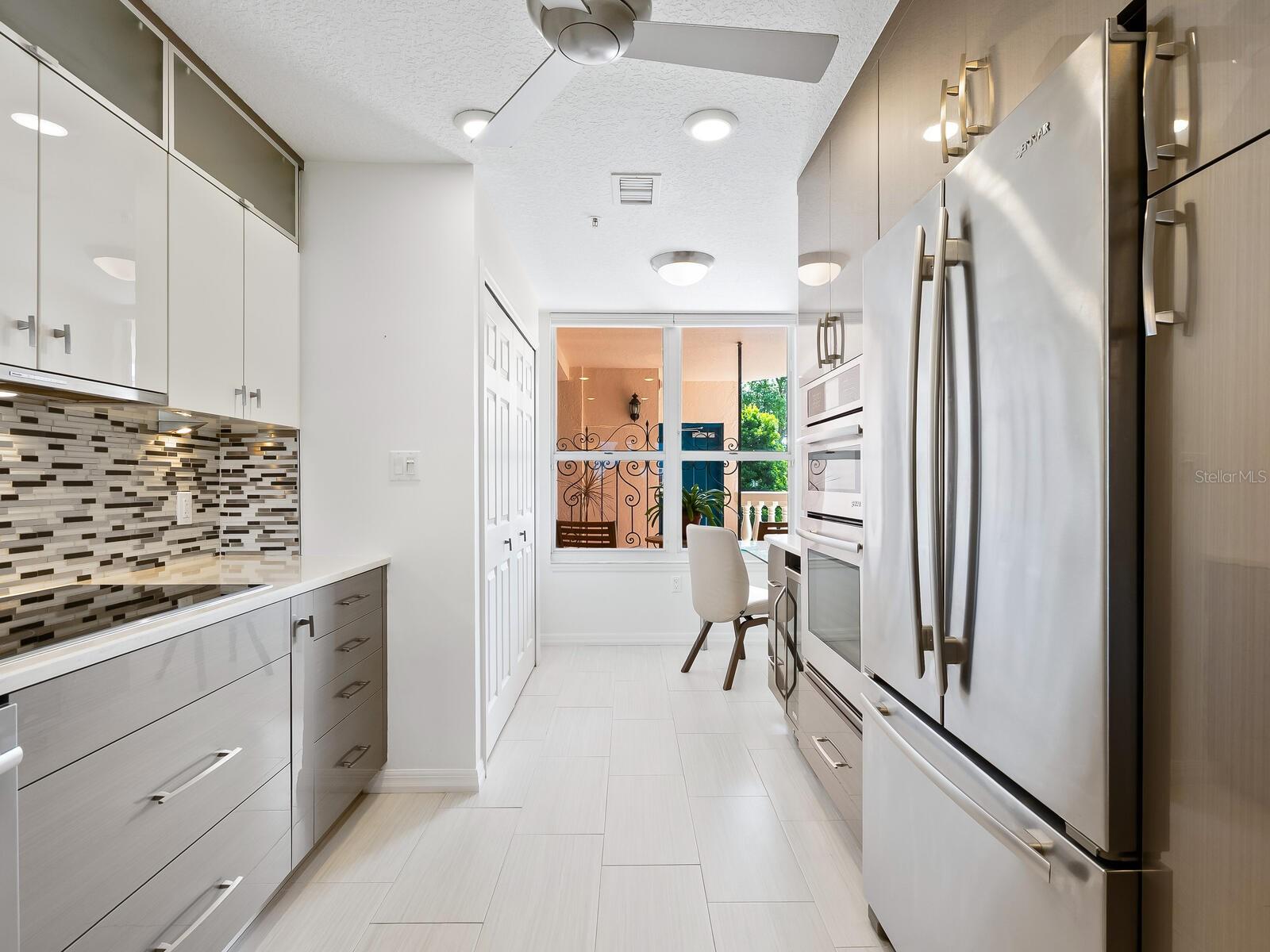 Image 15 of 59 For 5420 Eagles Point Circle 105