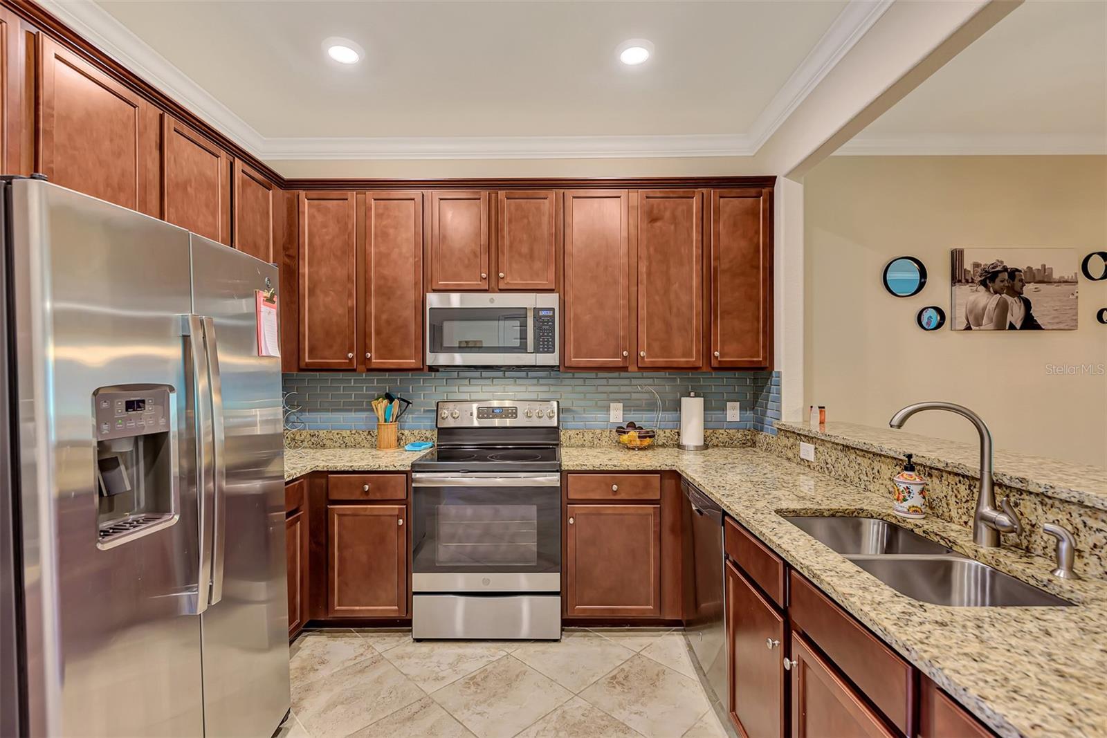 Image 13 of 47 For 20312 Lagente Circle