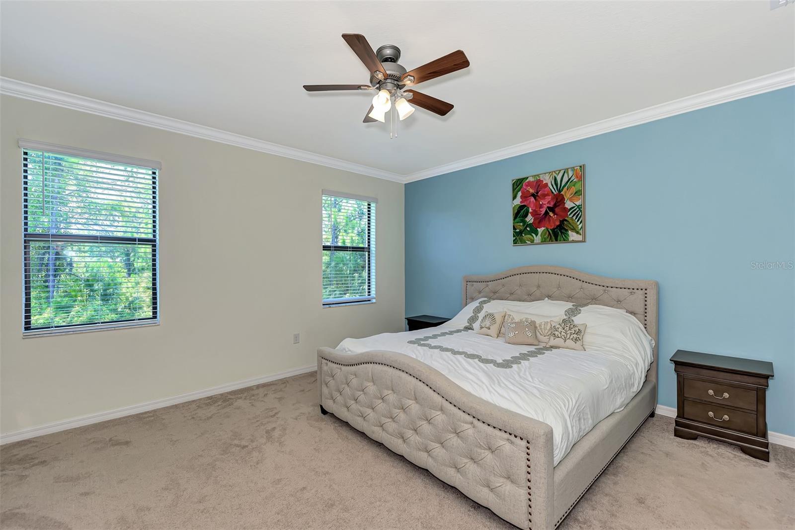 Image 23 of 47 For 20312 Lagente Circle