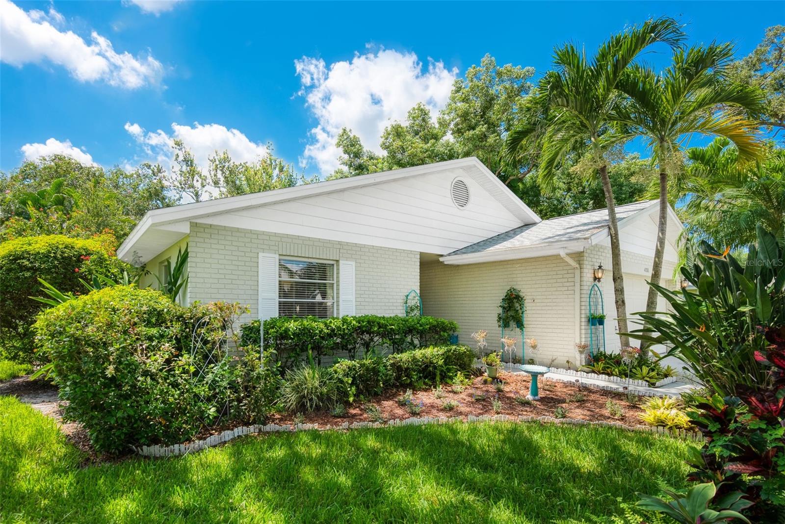 Details for 4888 Oak Run Drive, SARASOTA, FL 34243