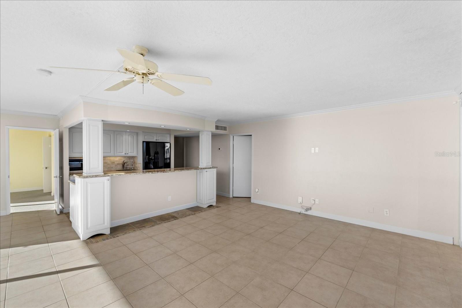 Image 17 of 33 For 5400 Ocean Boulevard 6-4