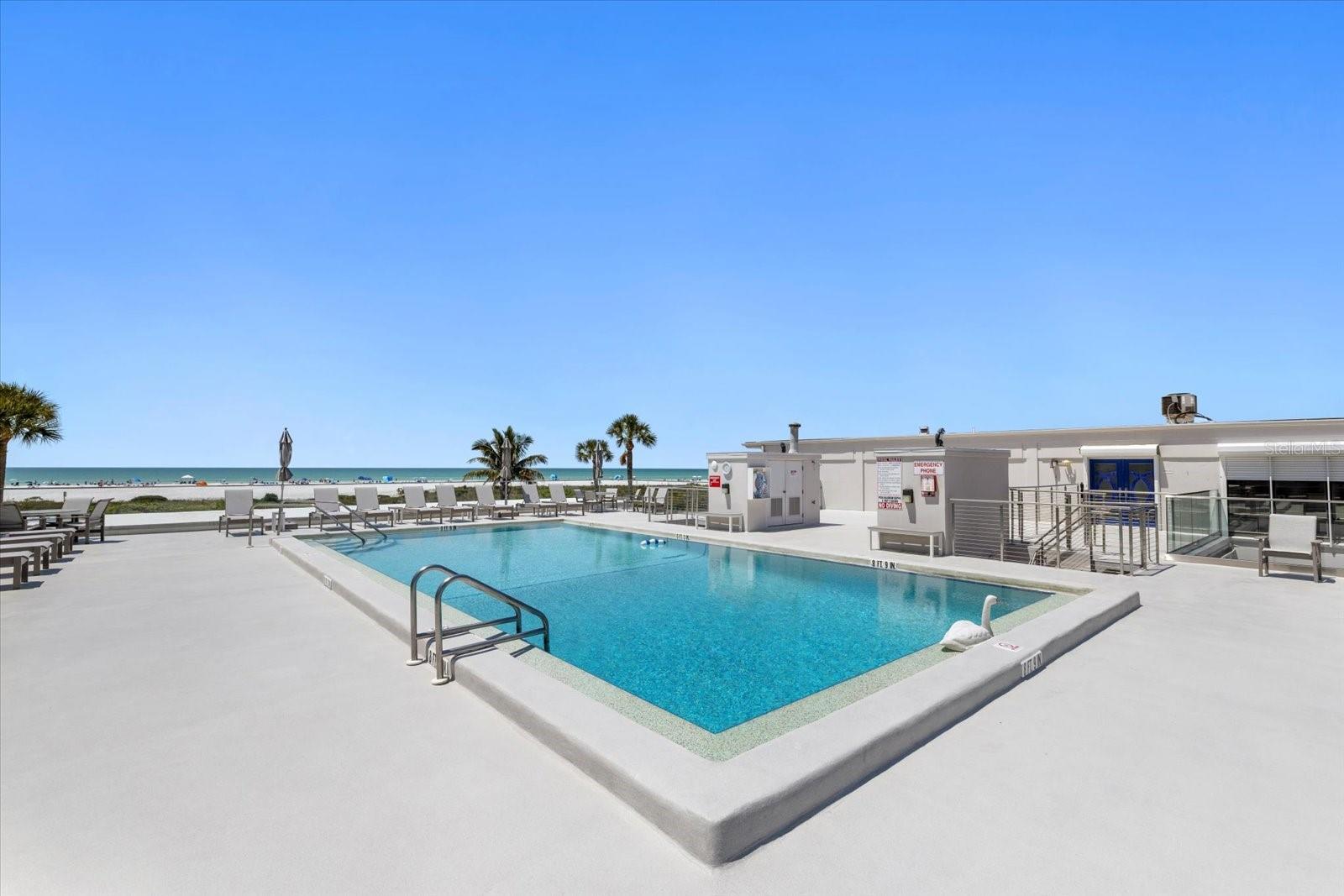 Image 7 of 33 For 5400 Ocean Boulevard 6-4