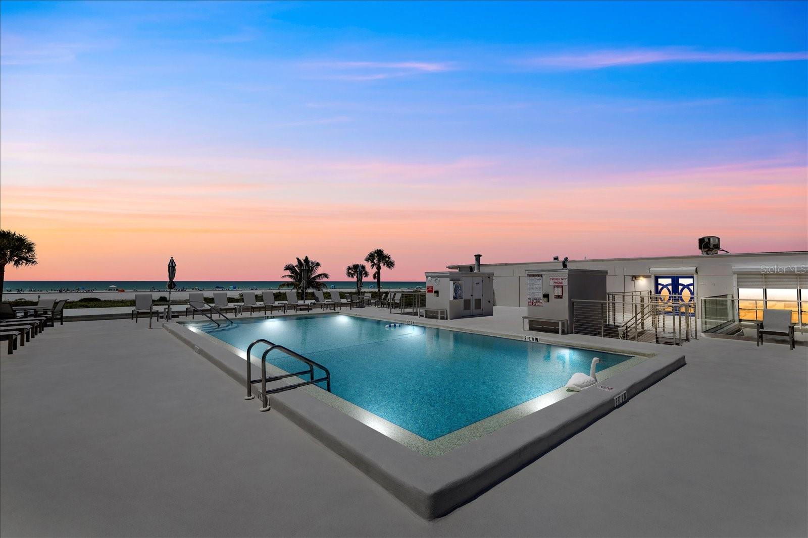 Image 8 of 33 For 5400 Ocean Boulevard 6-4