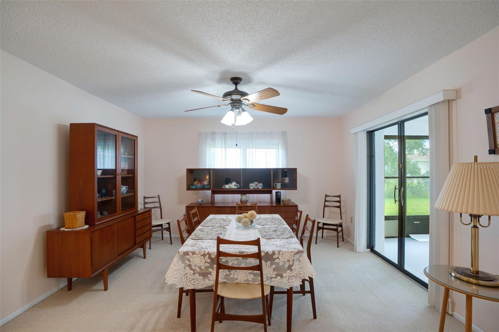 Image 21 of 41 For 2044 Country Meadows Lane