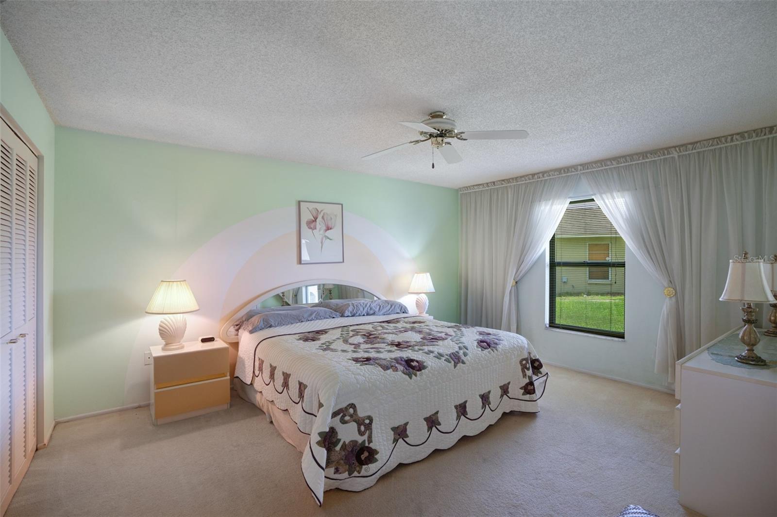 Image 23 of 41 For 2044 Country Meadows Lane