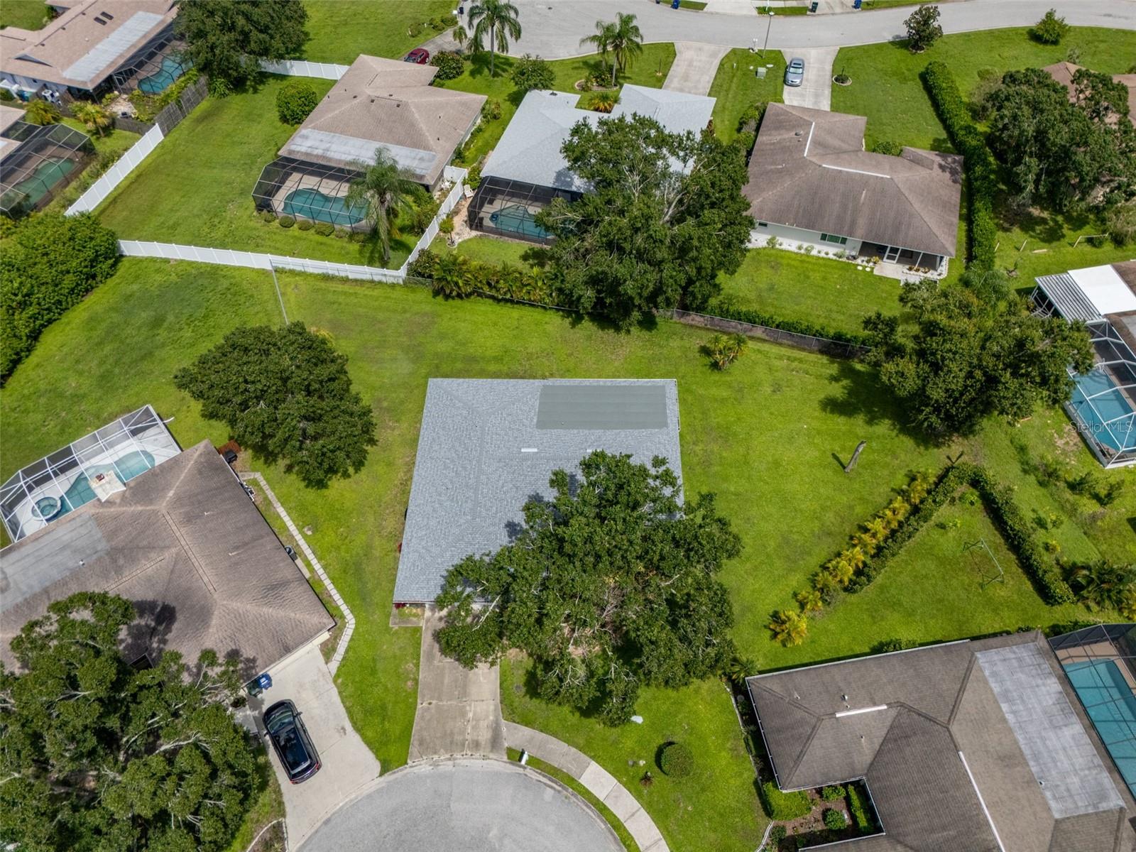 Image 39 of 41 For 2044 Country Meadows Lane