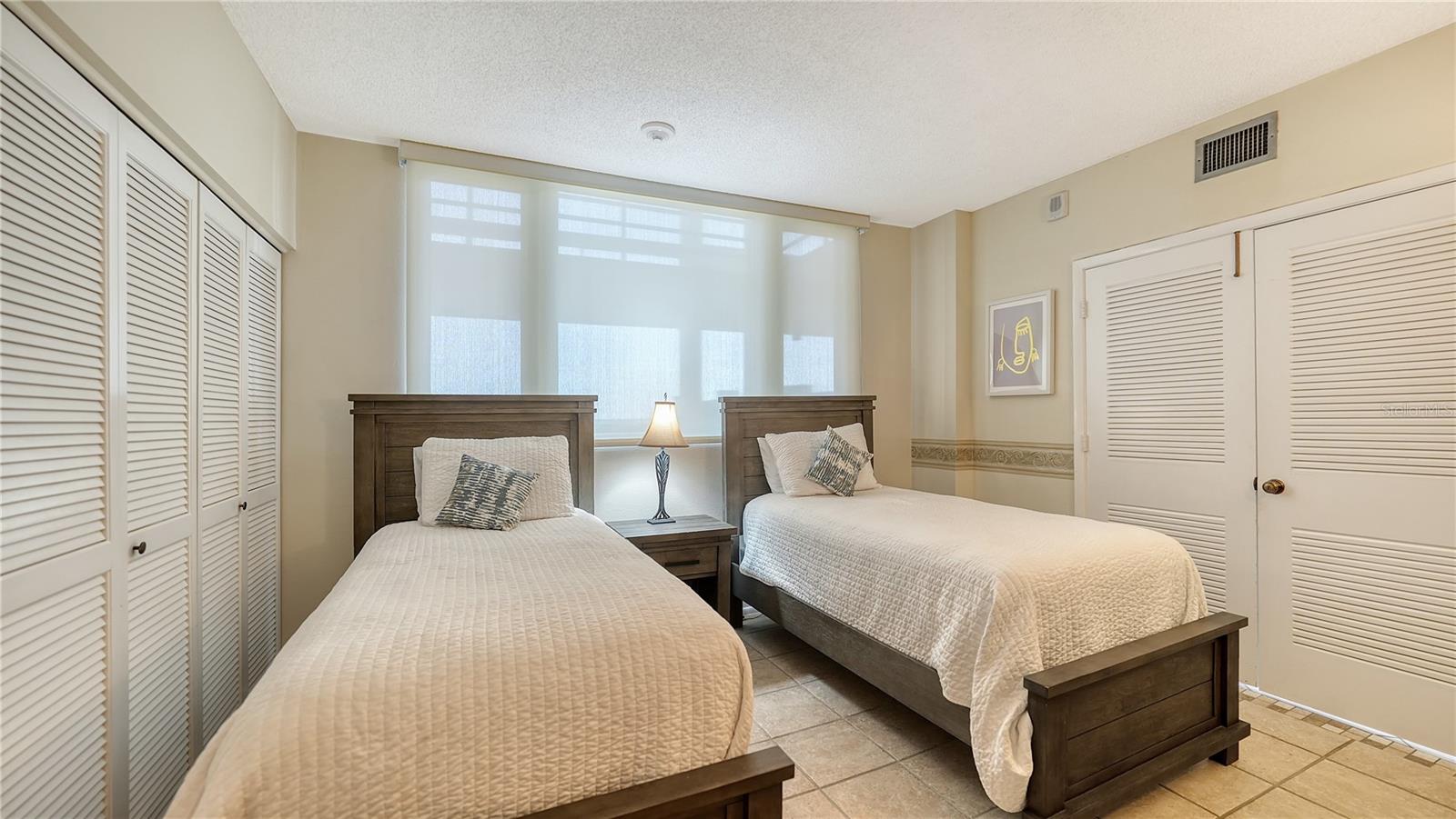 Image 20 of 35 For 1055 Gulf Of Mexico Drive 504