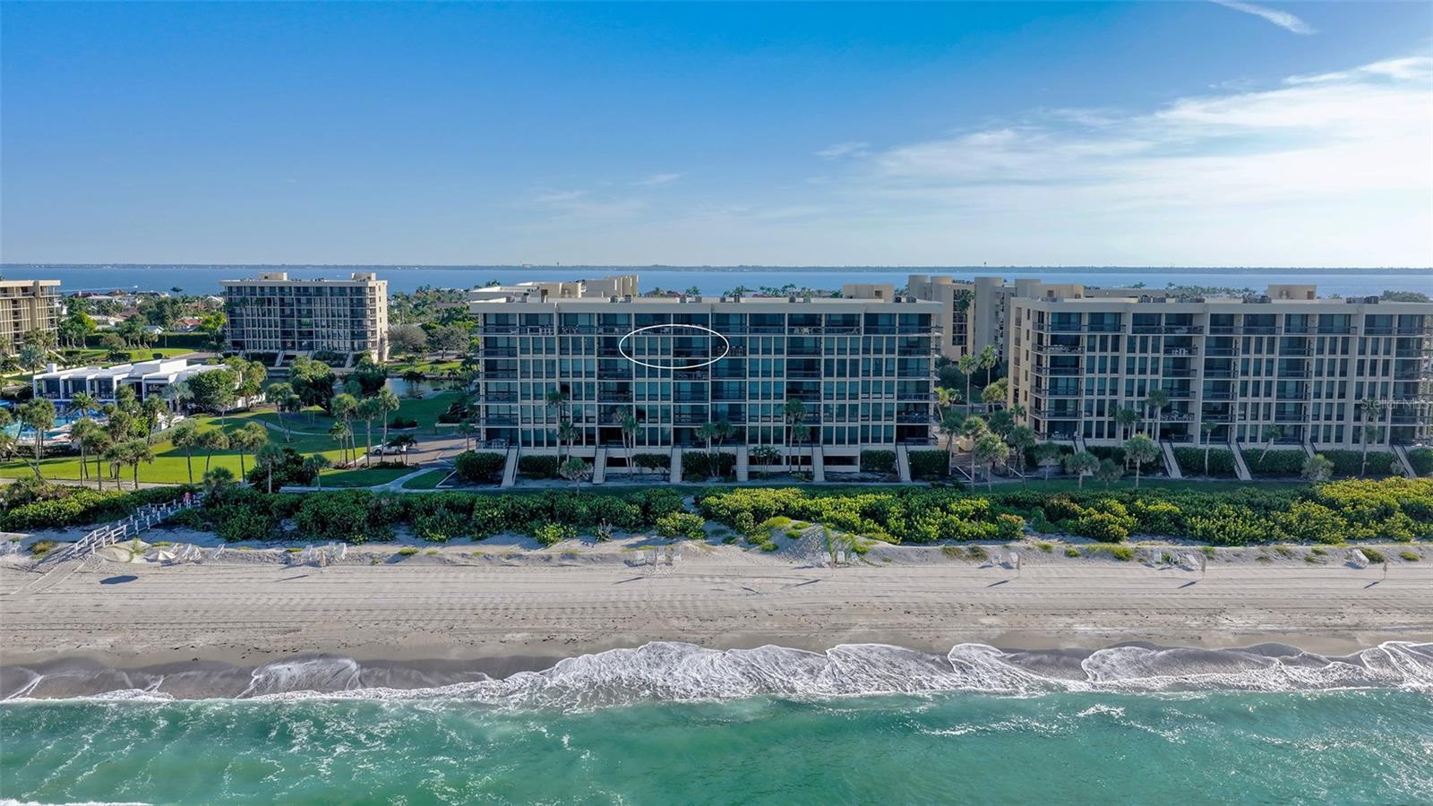 Image 23 of 35 For 1055 Gulf Of Mexico Drive 504