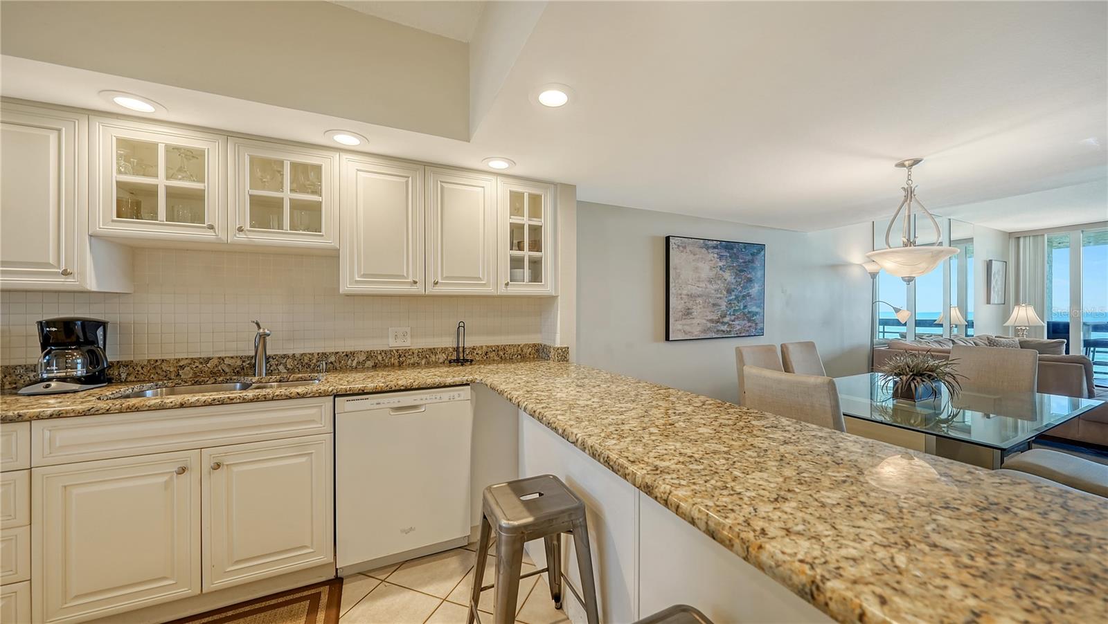 Image 7 of 35 For 1055 Gulf Of Mexico Drive 504