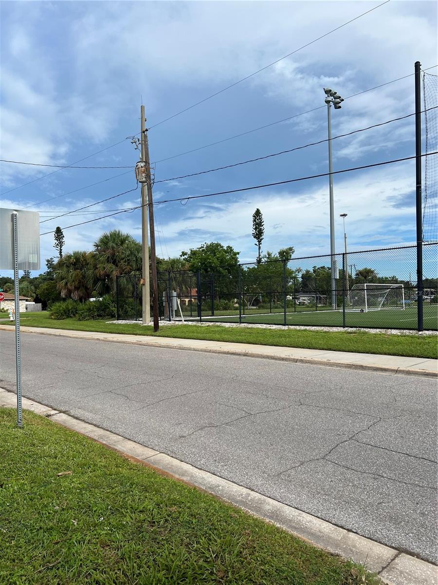 Image 9 of 11 For 1832 John Rivers Street