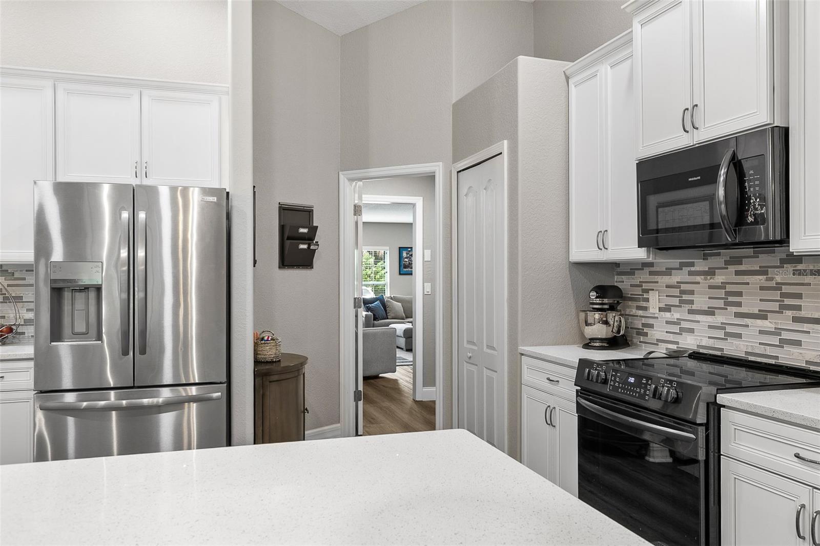 Image 24 of 81 For 1282 Clearview Drive