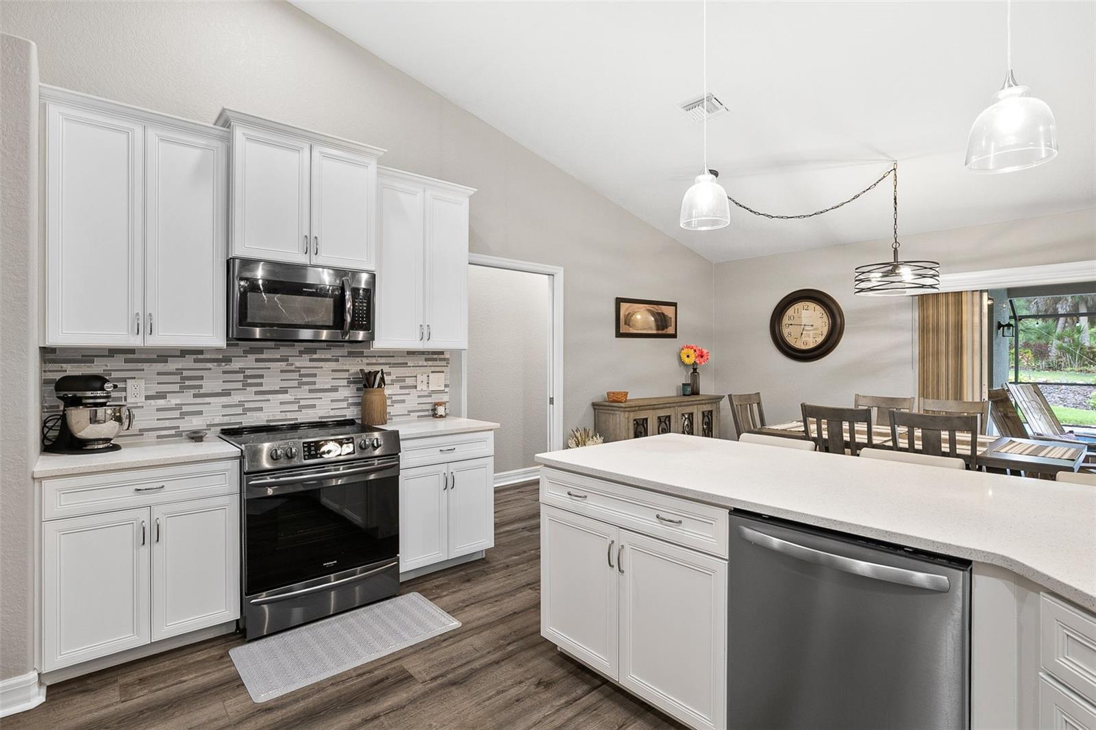 Image 27 of 81 For 1282 Clearview Drive
