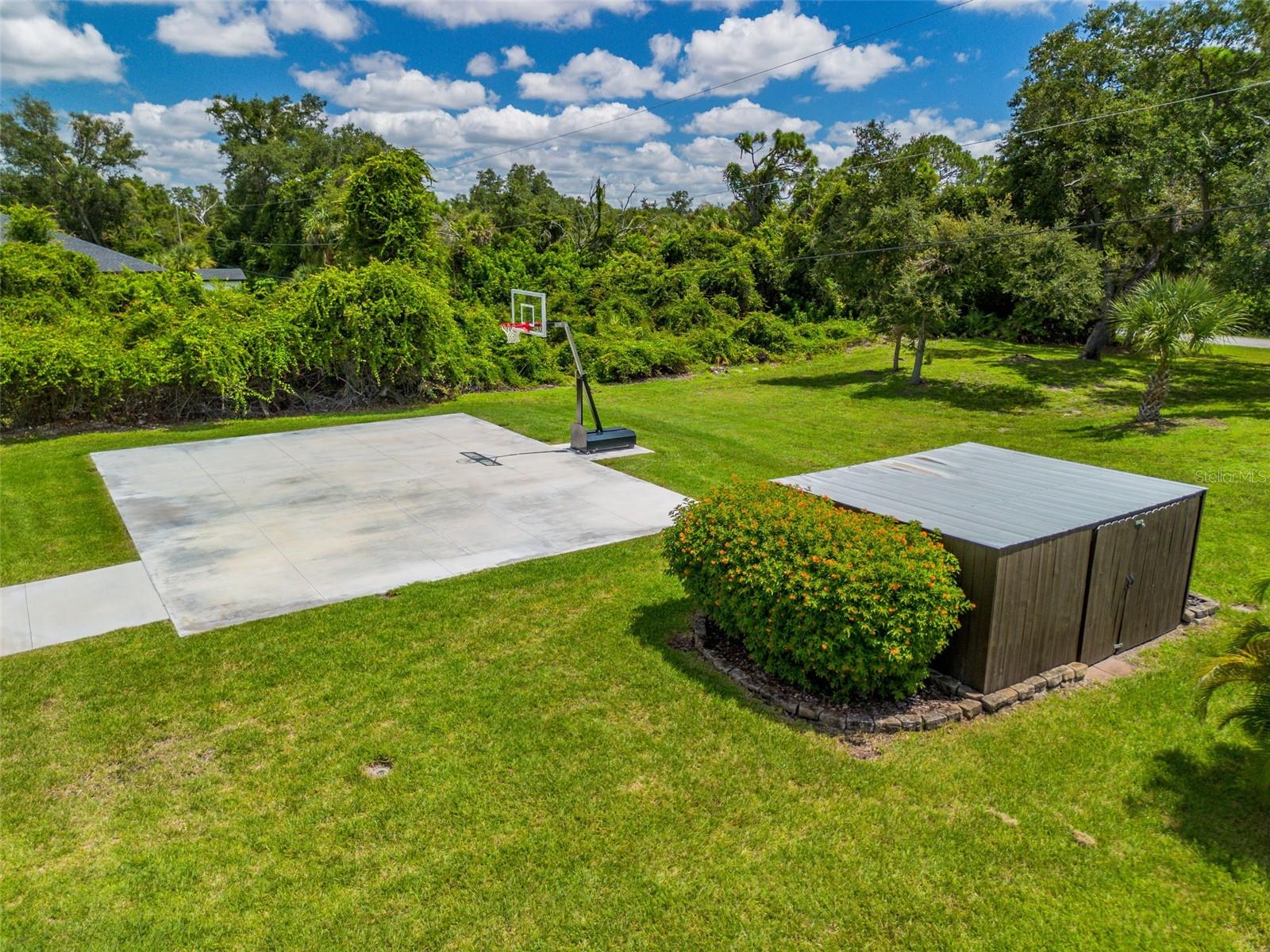 Image 66 of 81 For 1282 Clearview Drive