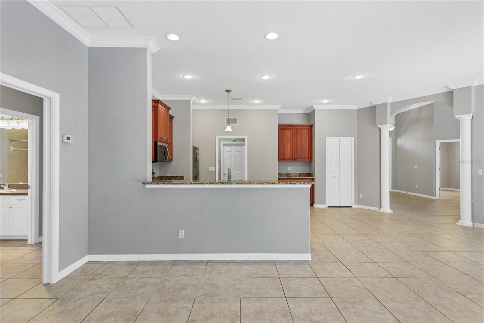 Image 11 of 46 For 2111 152nd Court E