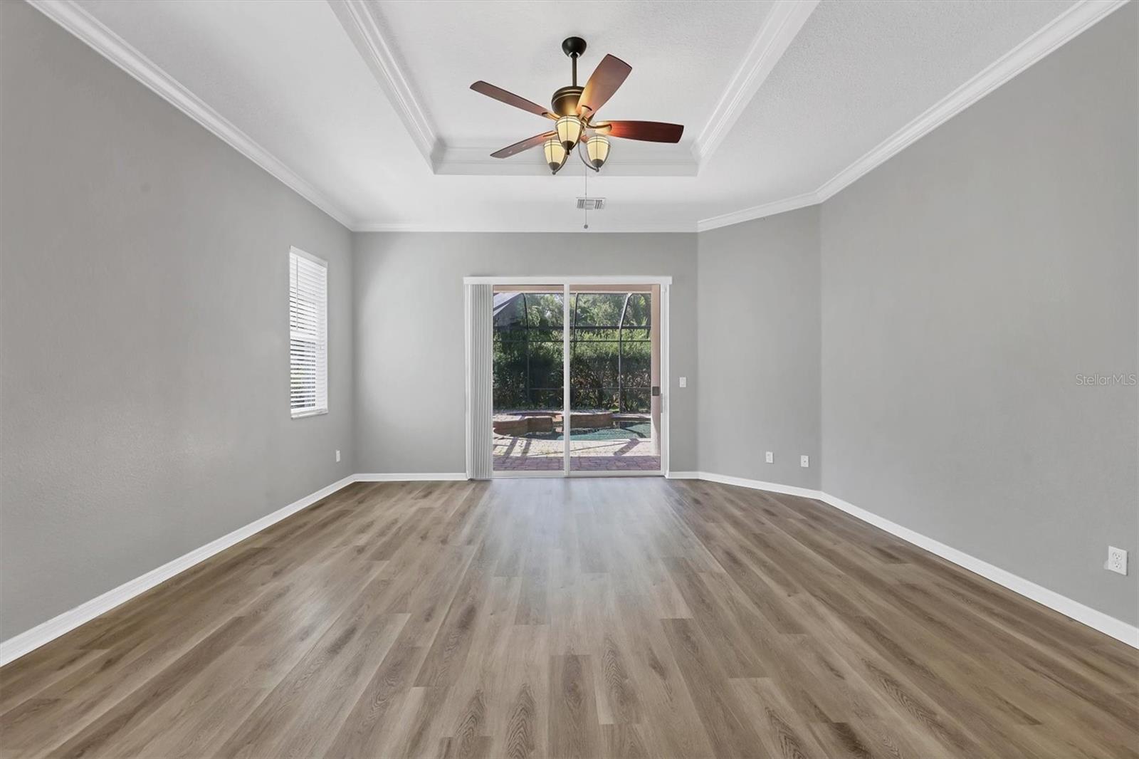 Image 23 of 46 For 2111 152nd Court E