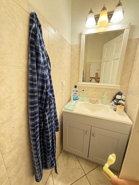 Image 10 of 11 For 317 Santurce Avenue
