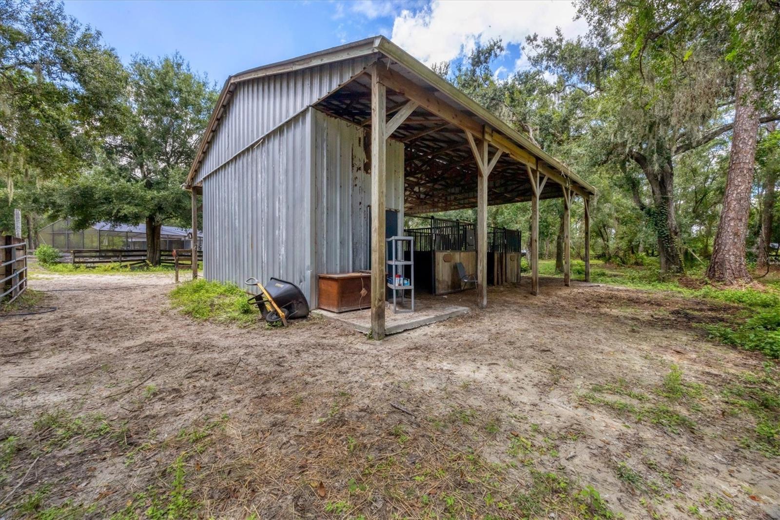 Image 47 of 61 For 18155 Sr 62  